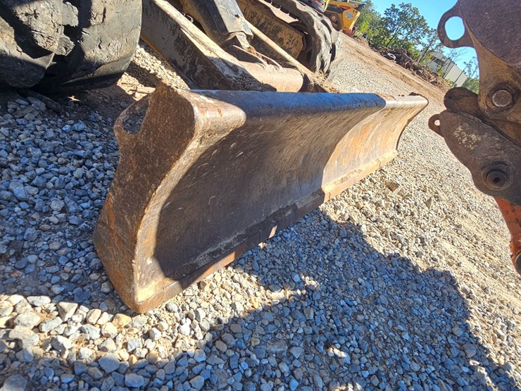 deere-60g-image-86