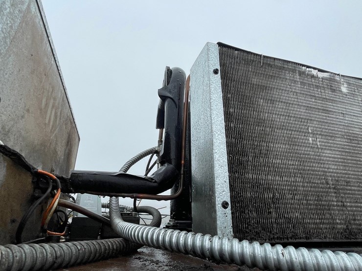 #4674-•-hobart-commercial-freezer-and-fridge-image-14