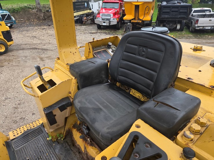 caterpillar-963-image-33