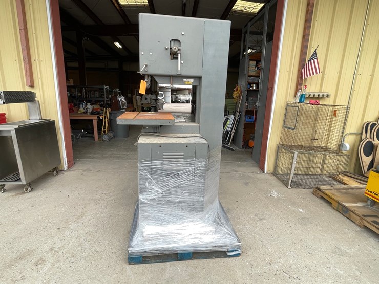 #4655-•-rockwell-delta-bandsaw-image-1