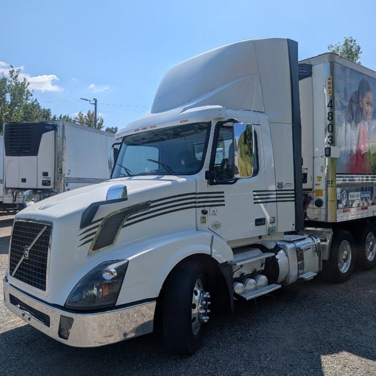 2018 VOLVO 10
