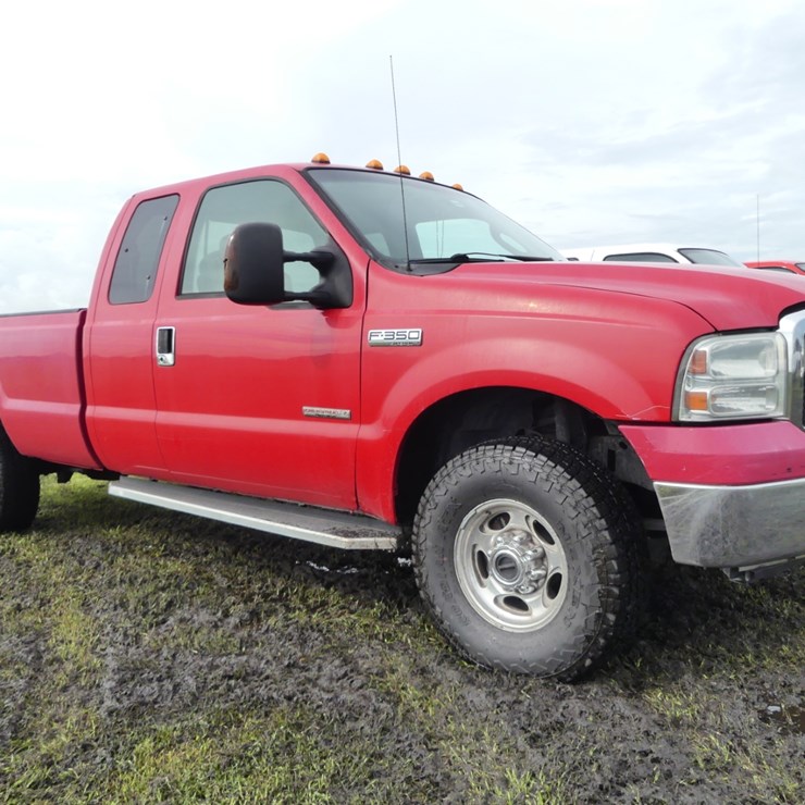2004 FORD F350