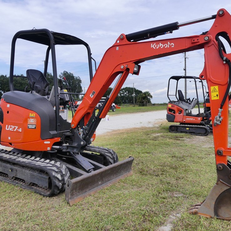 KUBOTA U27-4