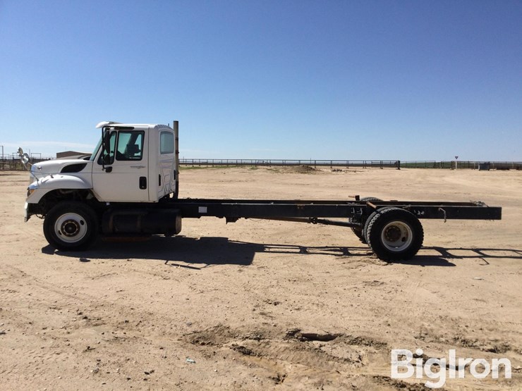 2009-international-workstar-7400-image-8