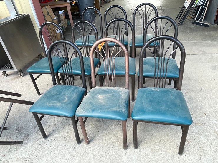#4658-•-(11)-metal-restaurant-chairs-image-18