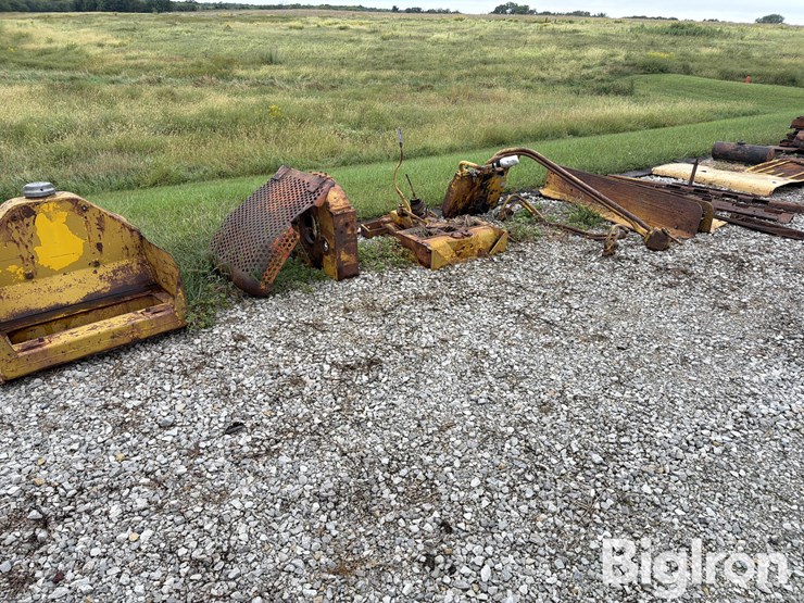 caterpillar-d4-image-2
