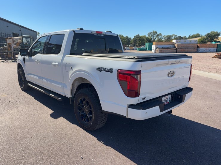 2024-ford-f150-xlt-image-5
