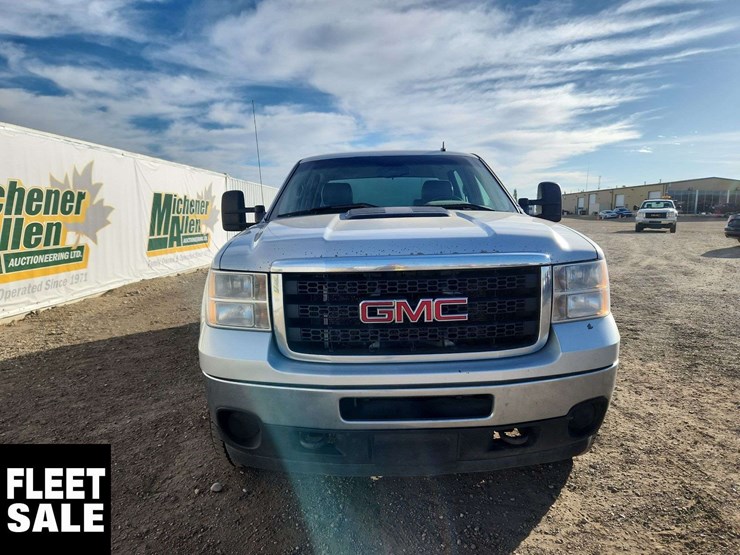 2014-gmc-sierra-3500hd-image-8