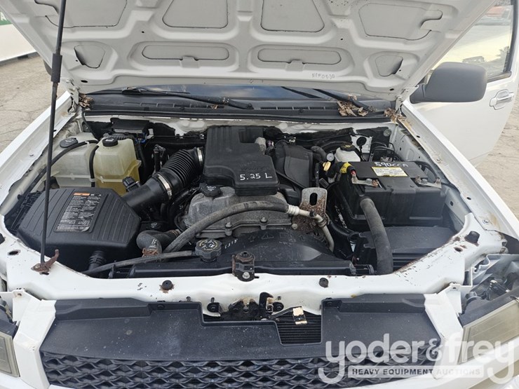 2011-chevrolet-colorado-image-31