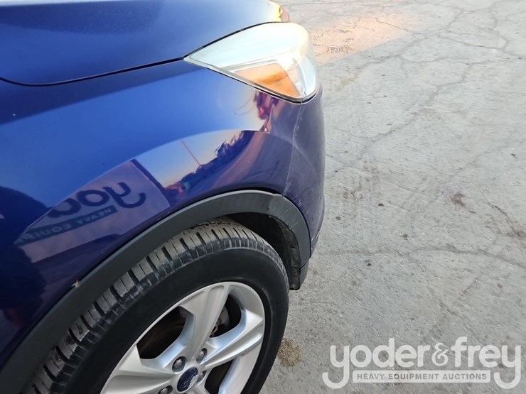 2014-ford-escape-image-29