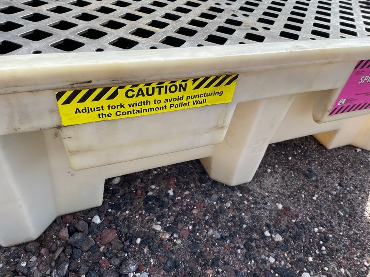 #4660-•-spill-containment-bin-image-5