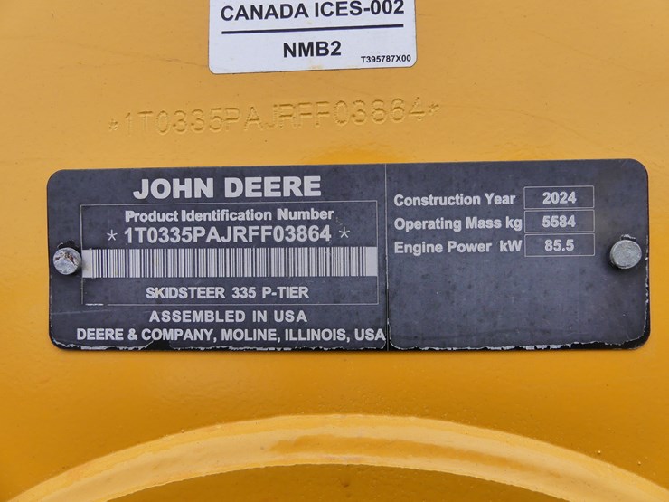 deere-335p-image-21