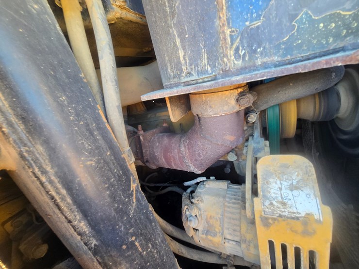 2006-caterpillar-963c-image-26