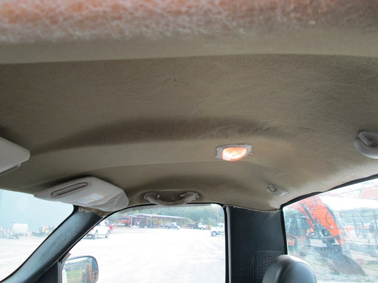 2006-chevrolet-2500hd-image-23