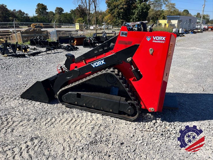 skid-steer-loader750-vorx-2026-nl750-unused-mini-skid-steer-image-3