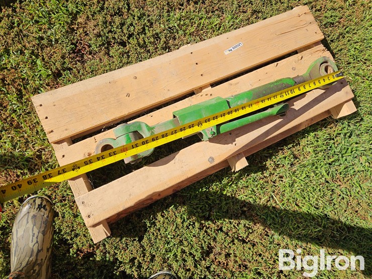john-deere-8320-image-7