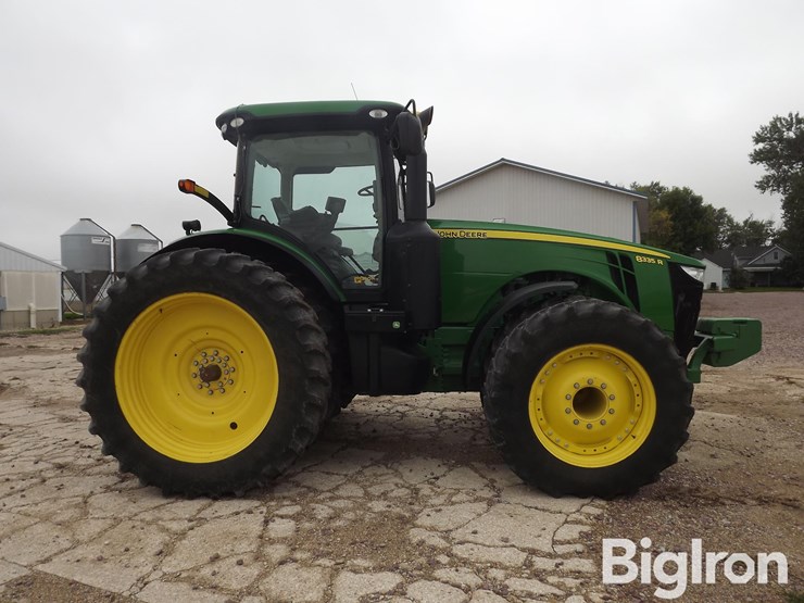 2012-john-deere-8335r-image-4