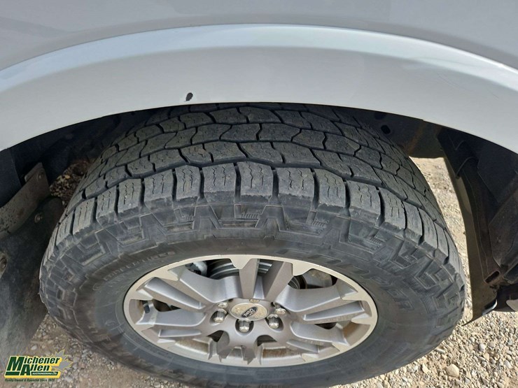 2019-ford-f150-image-12