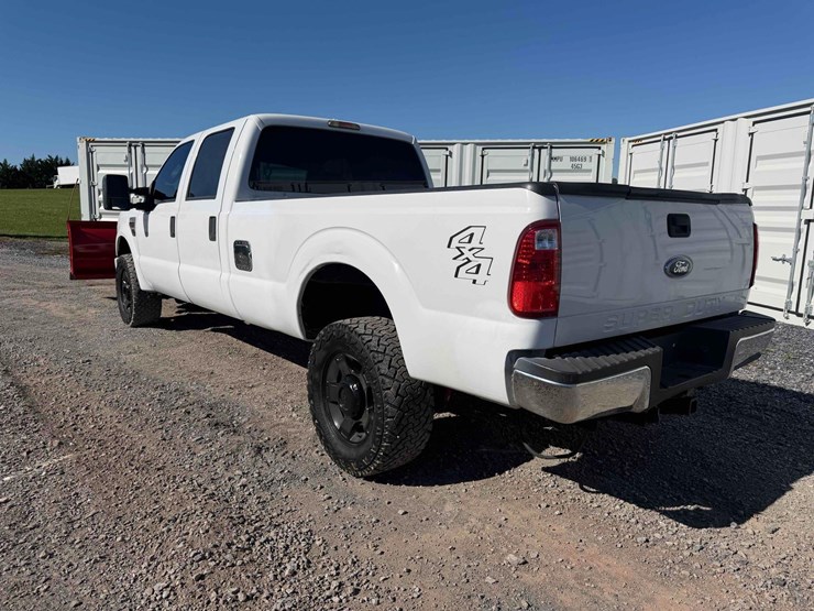 2010-ford-f350-xl-image-3