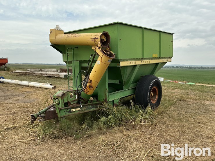 john-deere-1210-image-1