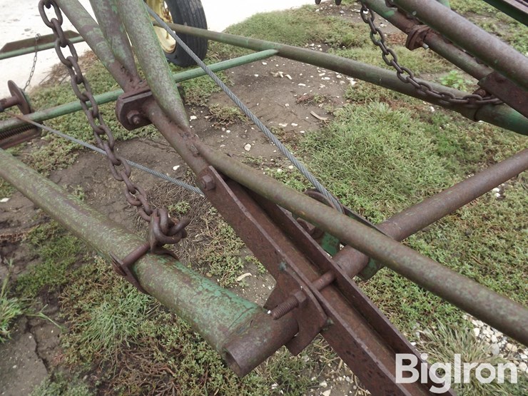 john-deere-200-image-16
