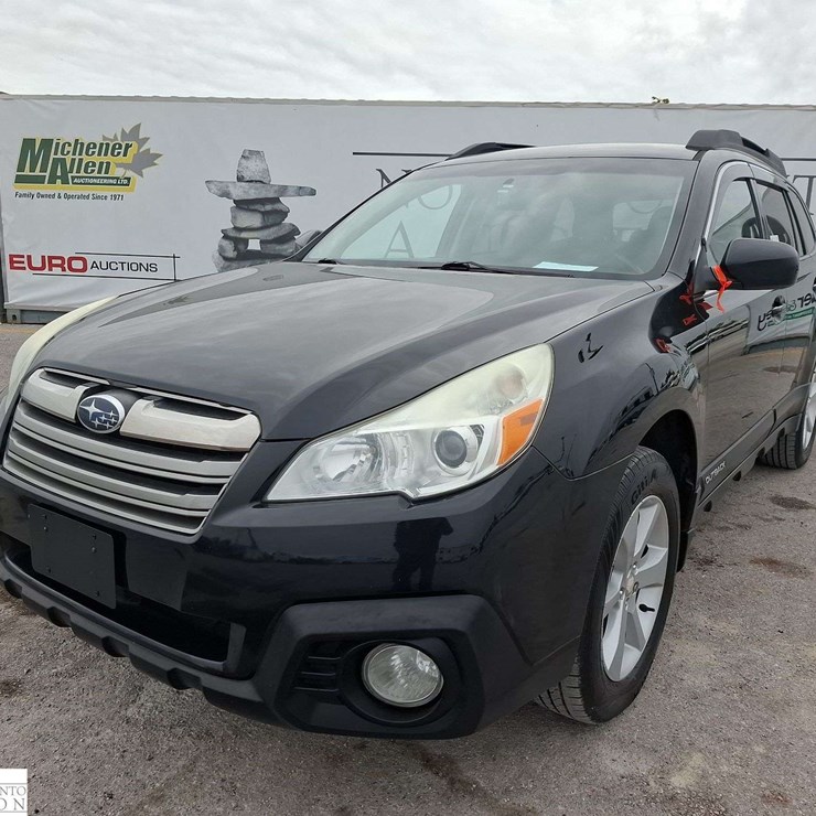2014 SUBARU OUTBACK