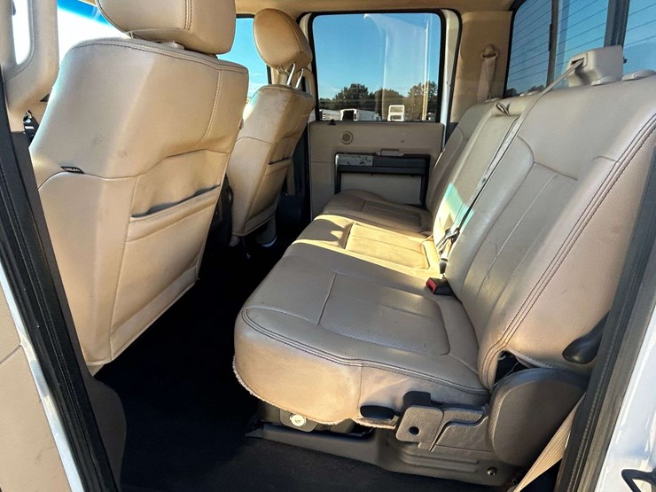 2015-ford-f350-image-34