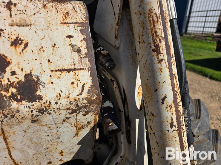 bobcat-310-image-17