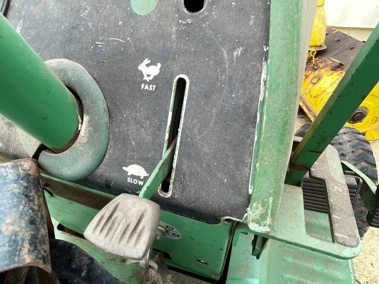 john-deere-140-image-9