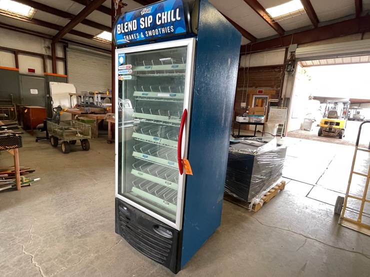 #4670-•-commercial-glass-door-freezer-image-24