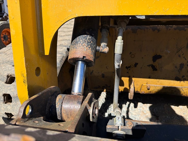 caterpillar-289d3-image-14