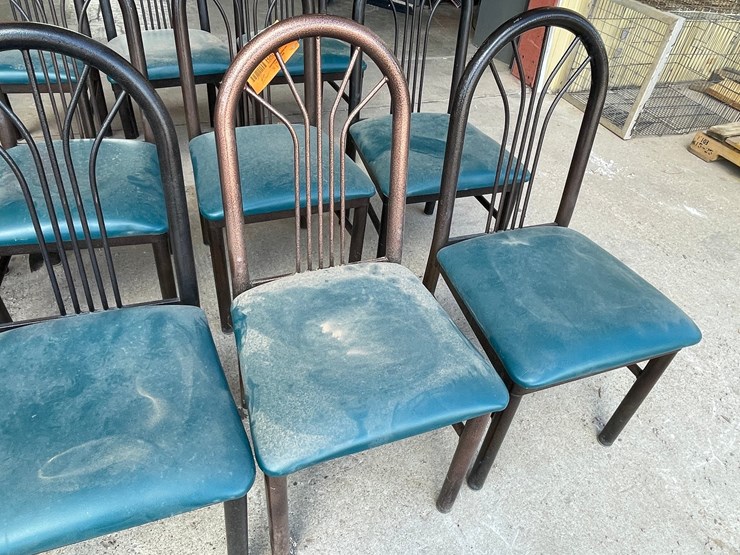 #4658-•-(11)-metal-restaurant-chairs-image-14
