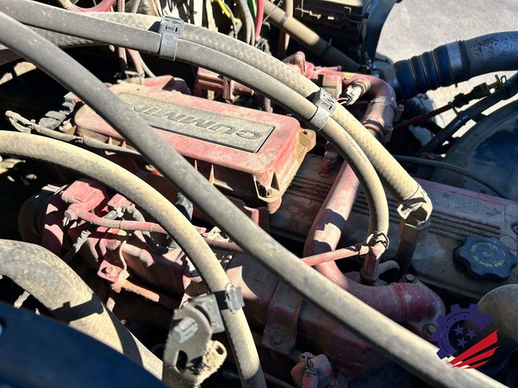 2019-freightliner-114sd-image-126