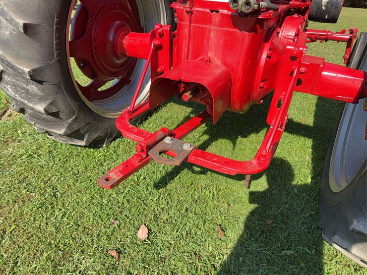 1953-farmall-super-m-image-23
