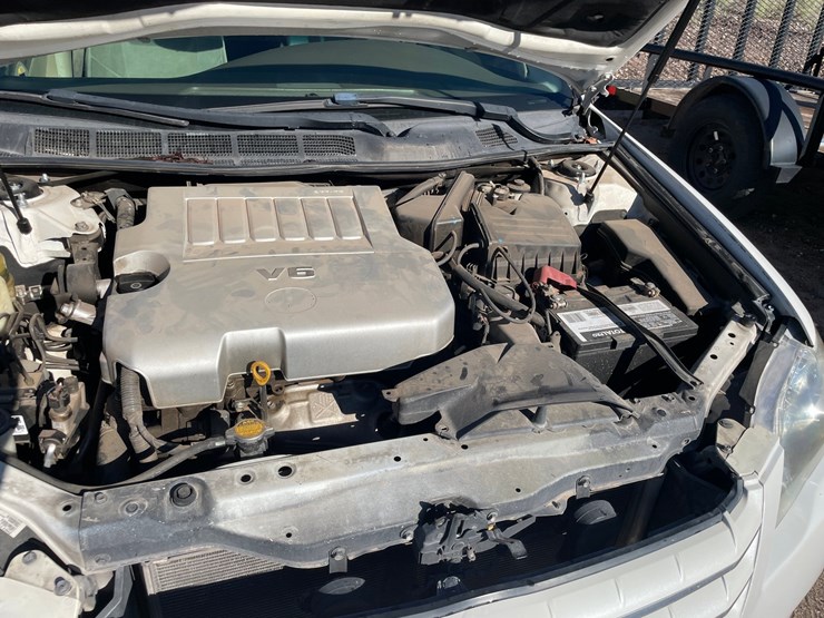 #2762-•-2005-toyota-avalon-(title-in-delay)-image-32