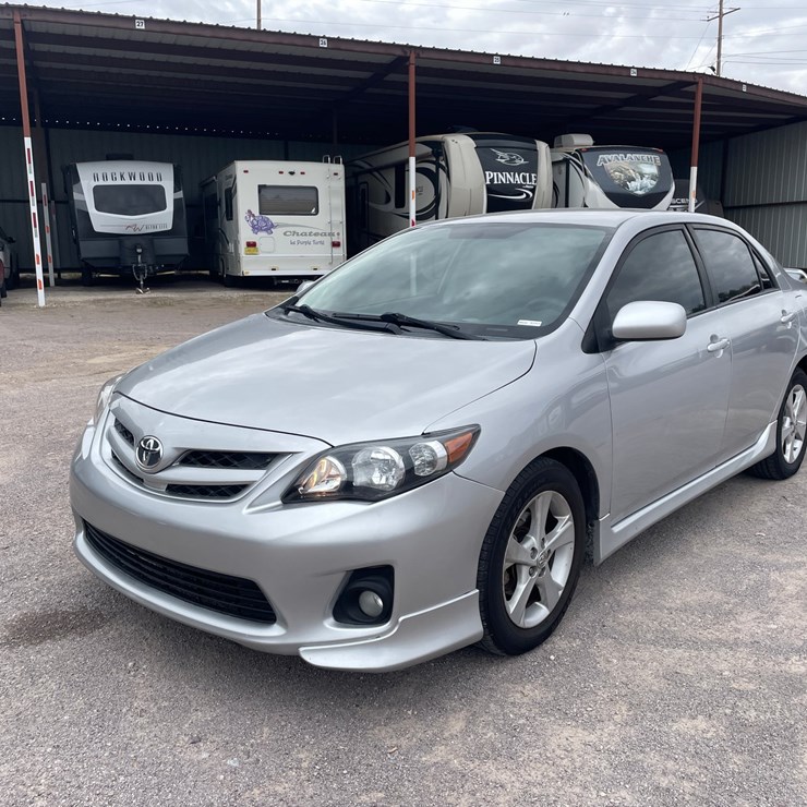 #2765 • 2011 Toyota Corolla (Title in Delay)