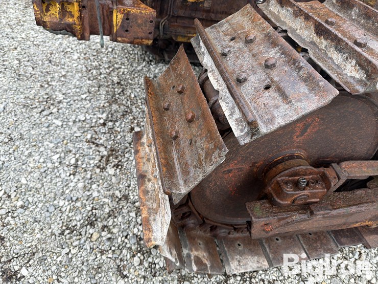 caterpillar-d4-image-19
