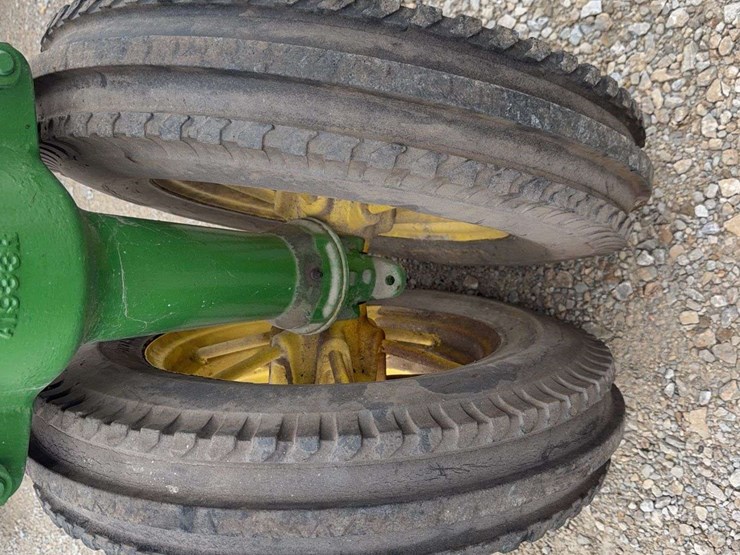 john-deere-a-image-9