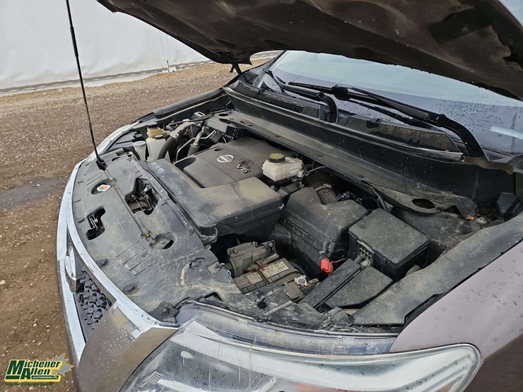 2015-nissan-pathfinder-image-29