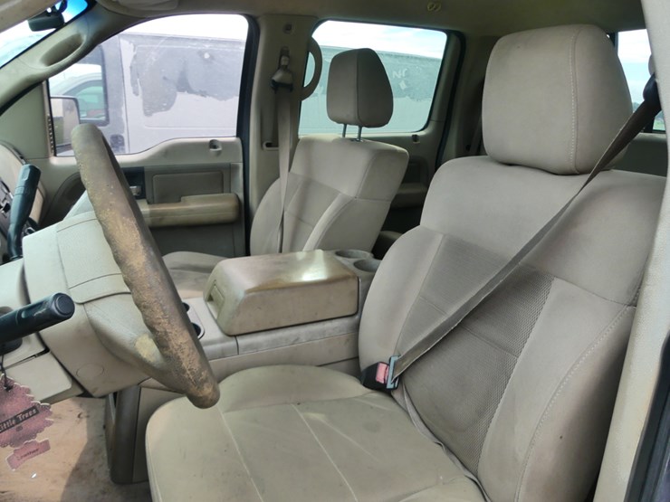 2004-ford-f150-xlt-image-9