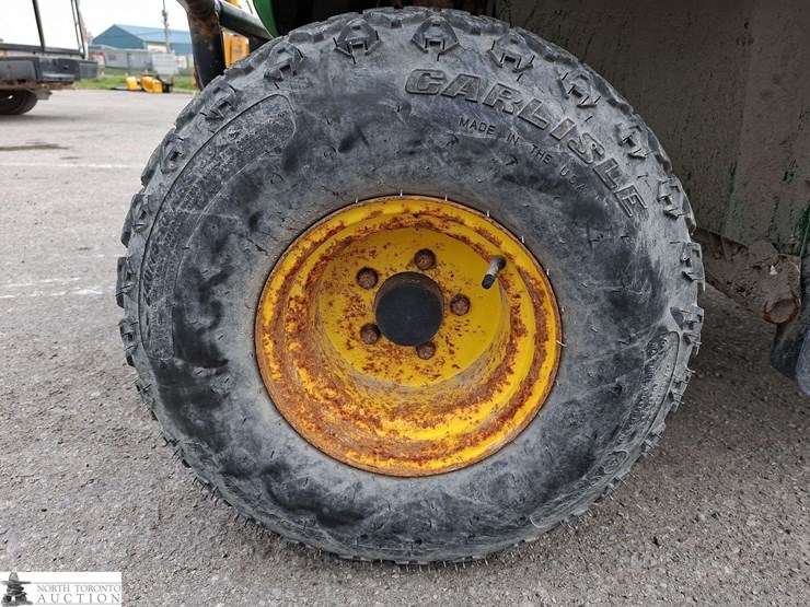 john-deere-gator-image-16