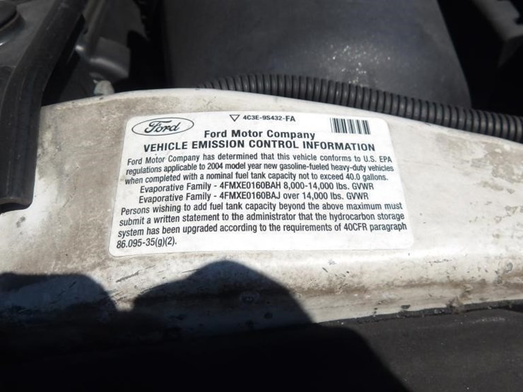 2004-ford-f450-image-12