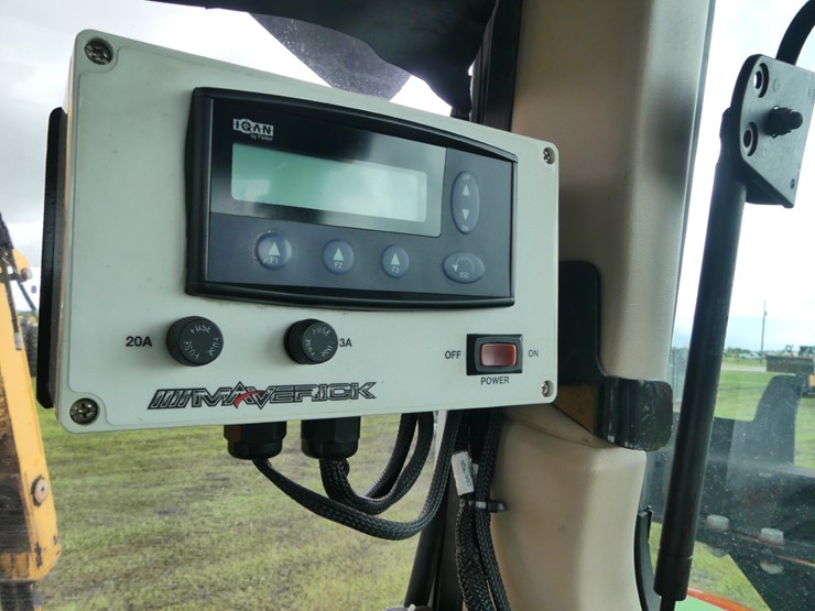 2010-john-deere-7130-image-15