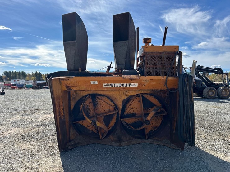 caterpillar-3208-image-2