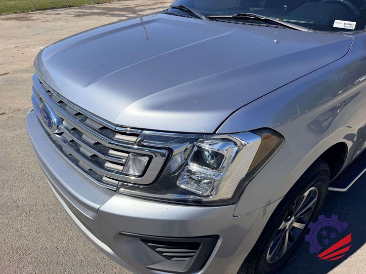 2021-ford-expedition-xlt-image-14