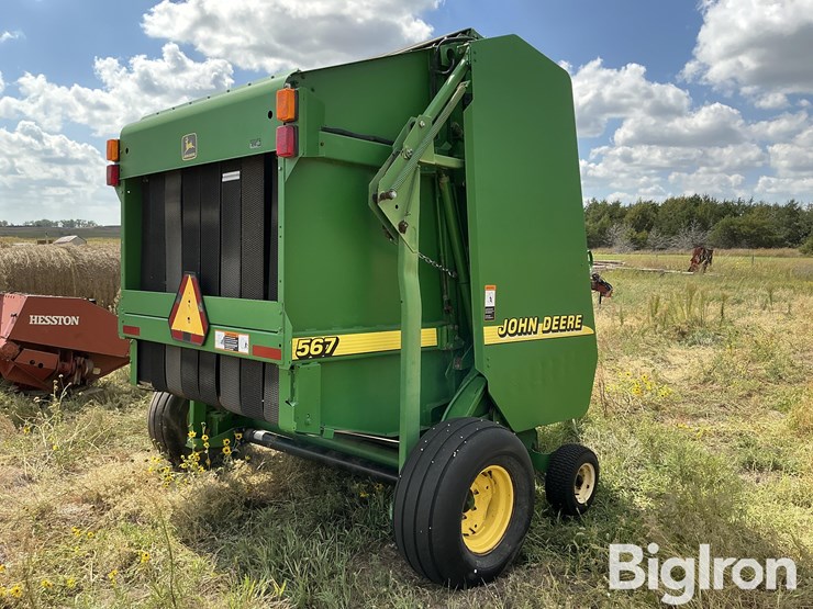 2001-john-deere-567-image-5