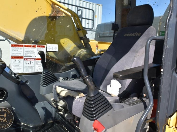 2019-komatsu-pc490-lc-11-image-56