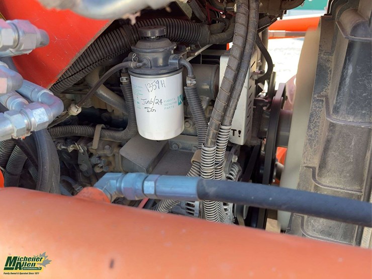 kubota-m7040-image-24