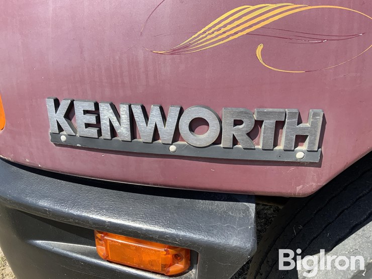 2000-kenworth-t600-image-13