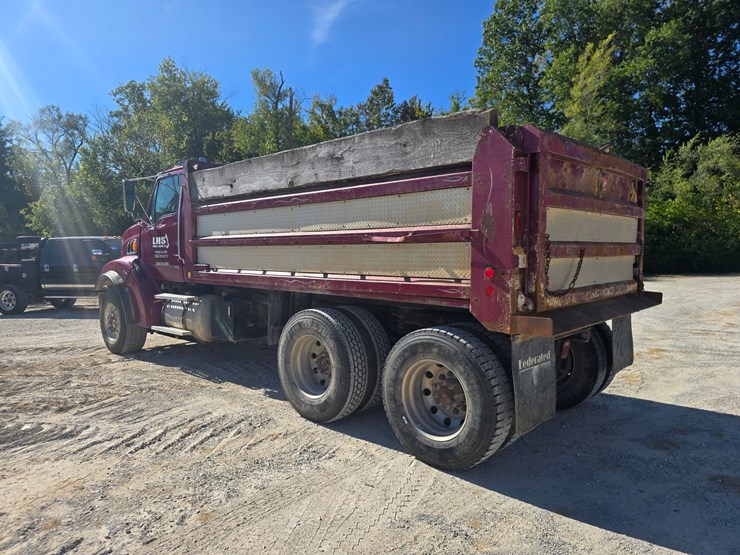 2001-sterling-l8500-image-9
